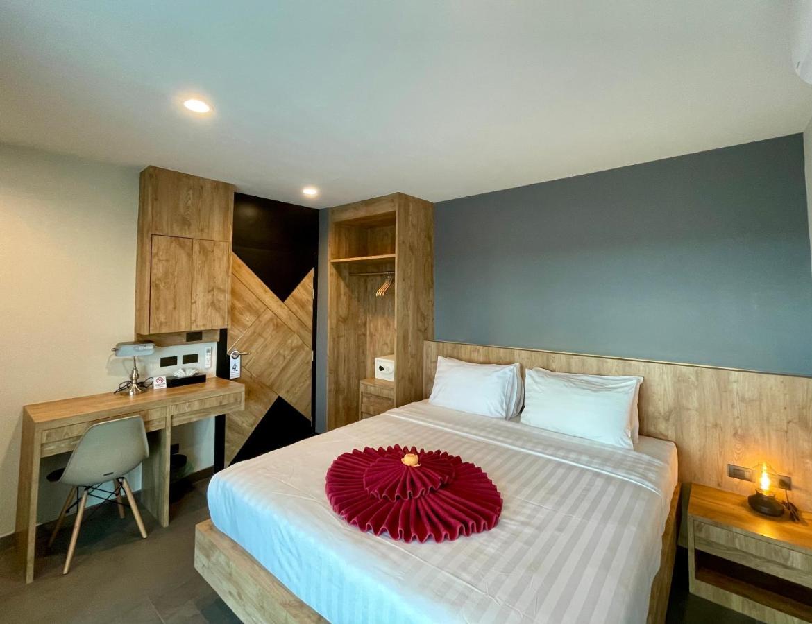 Room Actually Service Apartment Karon Екстер'єр фото
